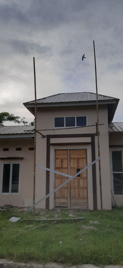 foto gerbang perumahan BwK Azhoka