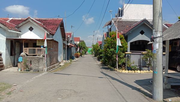 foto gerbang perumahan Jatibarang Raya Estate