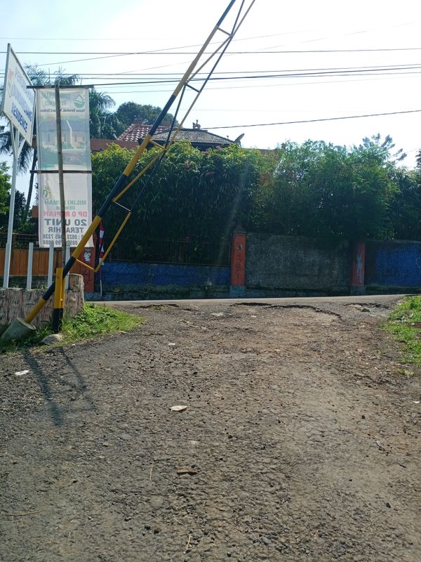 foto gerbang perumahan Sundawenang residence