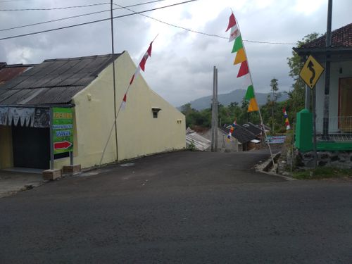 foto gerbang perumahan MARGYNA REGENCY BINANGUN