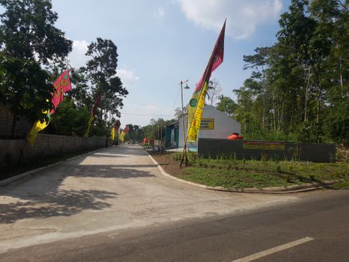 foto gerbang perumahan GRIYA RAFADA
