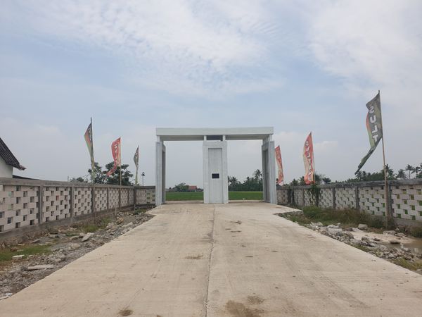 foto gerbang perumahan SULTANA RESIDENCES
