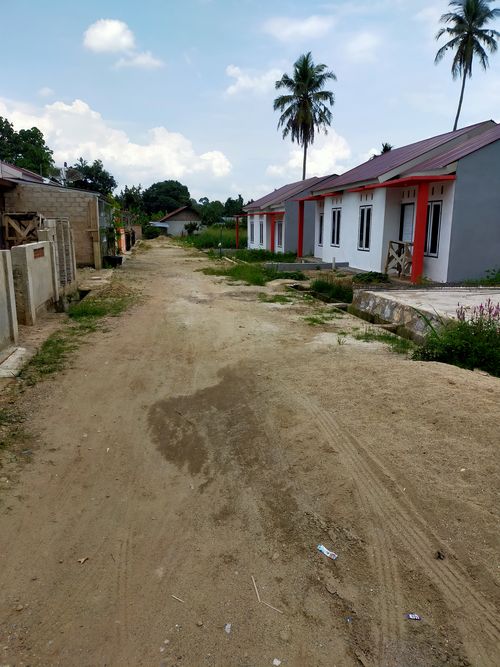 foto gerbang perumahan BUMI NGALAU INDAH