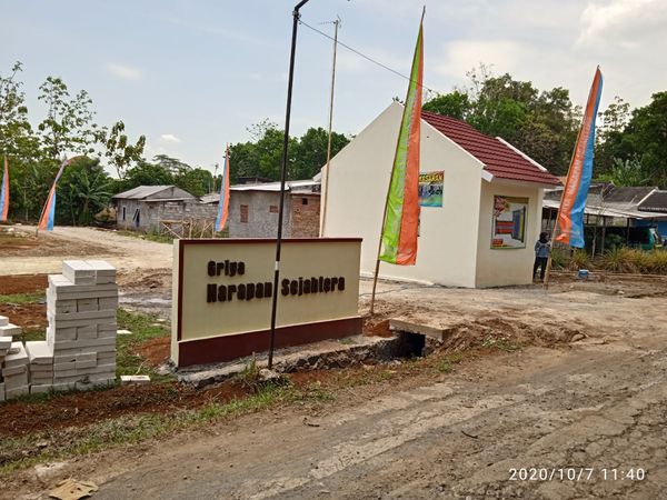 foto gerbang perumahan Griya Harapan Sejahtera