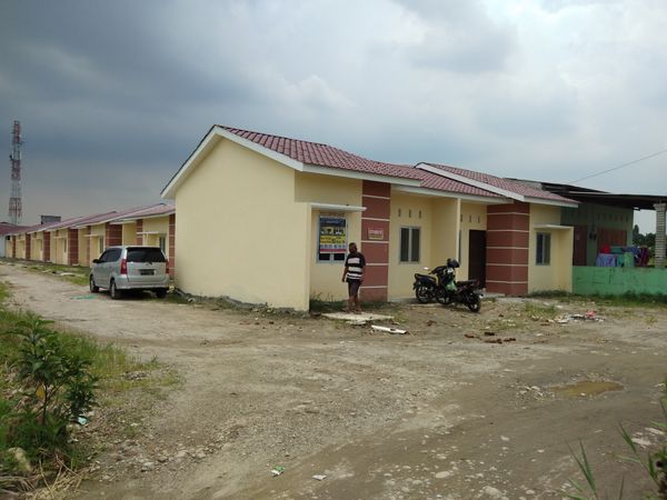 foto gerbang perumahan Citra Kampung Lalang