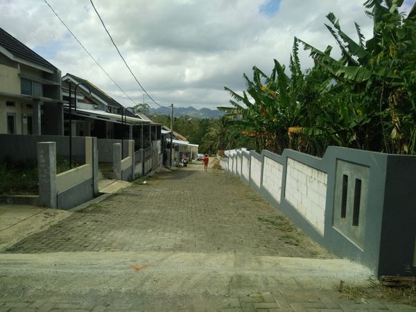foto gerbang perumahan Puri Purwonegoro