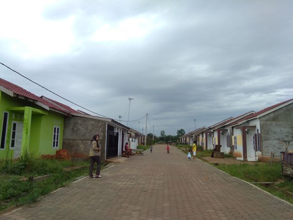 foto gerbang perumahan VIKA LESTARI 1