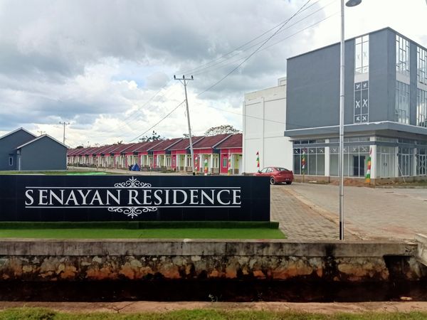 foto gerbang perumahan SENAYAN RESIDENCE TAHAP 2