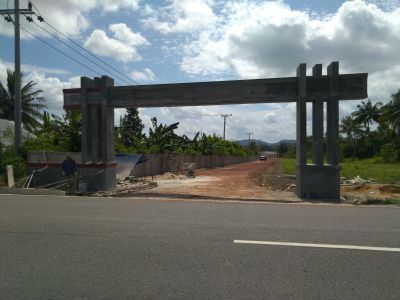 foto gerbang perumahan GRIYA PERMATA 4