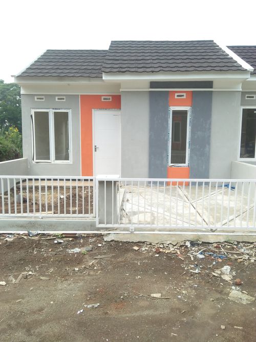 foto gerbang perumahan Green Park wonokoyo