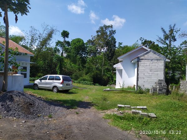 foto gerbang perumahan GRATI VILLAGE