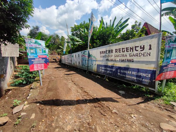 foto gerbang perumahan Bancar Regency 1 Tuntang