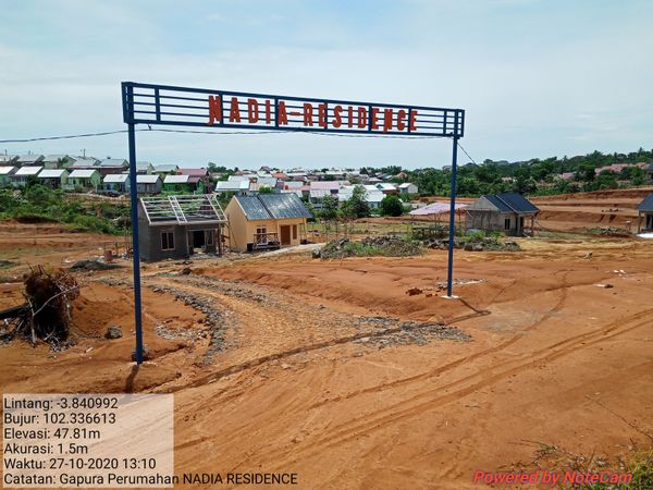 foto gerbang perumahan NADIA RESIDENCE