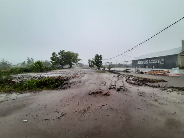 foto gerbang perumahan GRIYA BATUAH SEJAHTERA