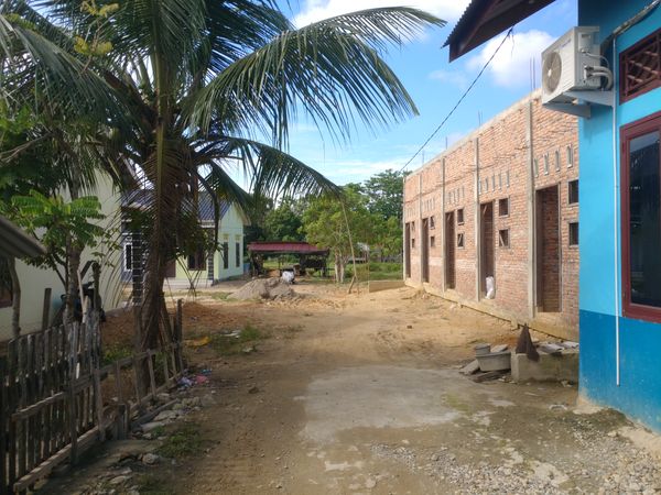 foto gerbang perumahan Sevilla Residence