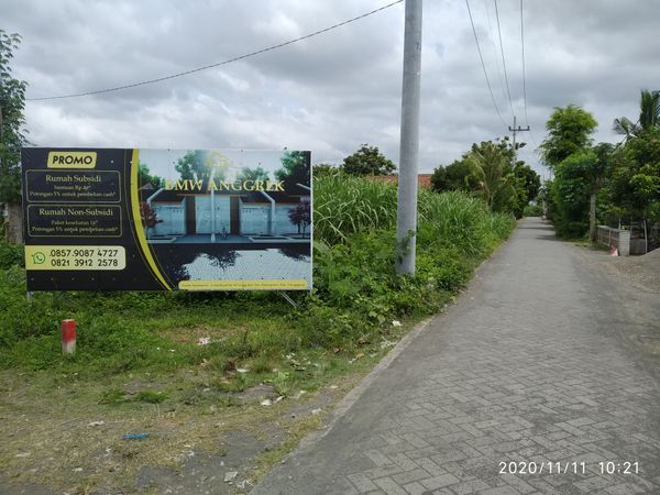 foto gerbang perumahan BMW ANGGREK