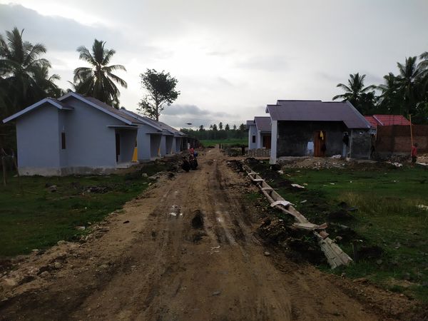 foto gerbang perumahan BUMI FARINASA ISIMU RAYA