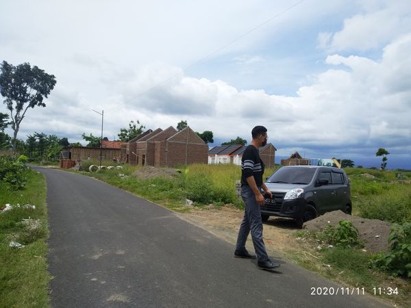 foto gerbang perumahan BMW GAYATRI III