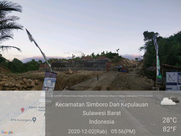 foto gerbang perumahan Mamuju Bellevue