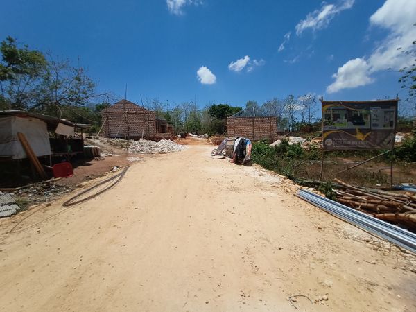 foto gerbang perumahan JATILAND REGENCY
