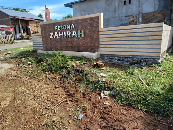 foto gerbang perumahan Pesona Zahirah