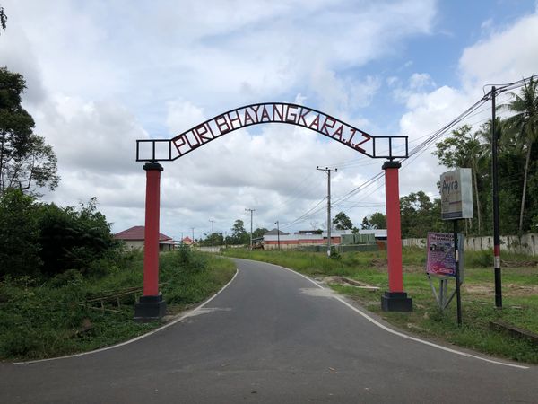 foto gerbang perumahan AYRA SRIWIJAYA RESIDENCE