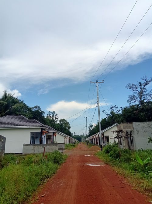 foto gerbang perumahan Grand Karya Residence