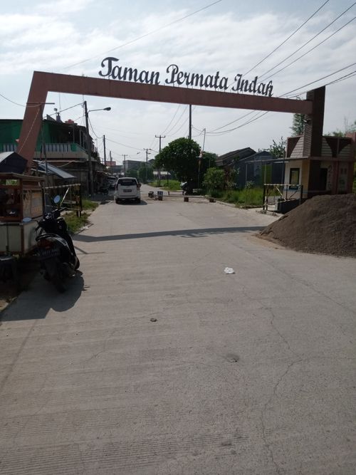 foto gerbang perumahan TAMAN PERMATA INDAH