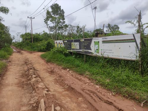 foto gerbang perumahan PERUMAHAN PADAT KARYA PERMAI