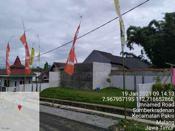 foto gerbang perumahan Pakis Hasanah Smart Living
