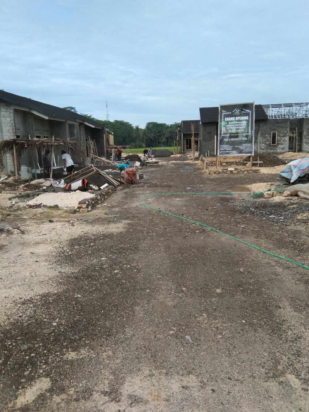 foto gerbang perumahan GREEN MUTIARA 2 CITRA SUHANDI TAHAP 2