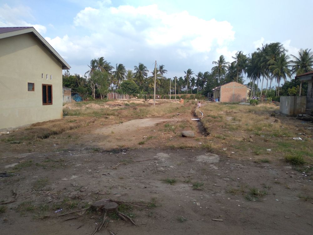 foto gerbang perumahan Montana Residence