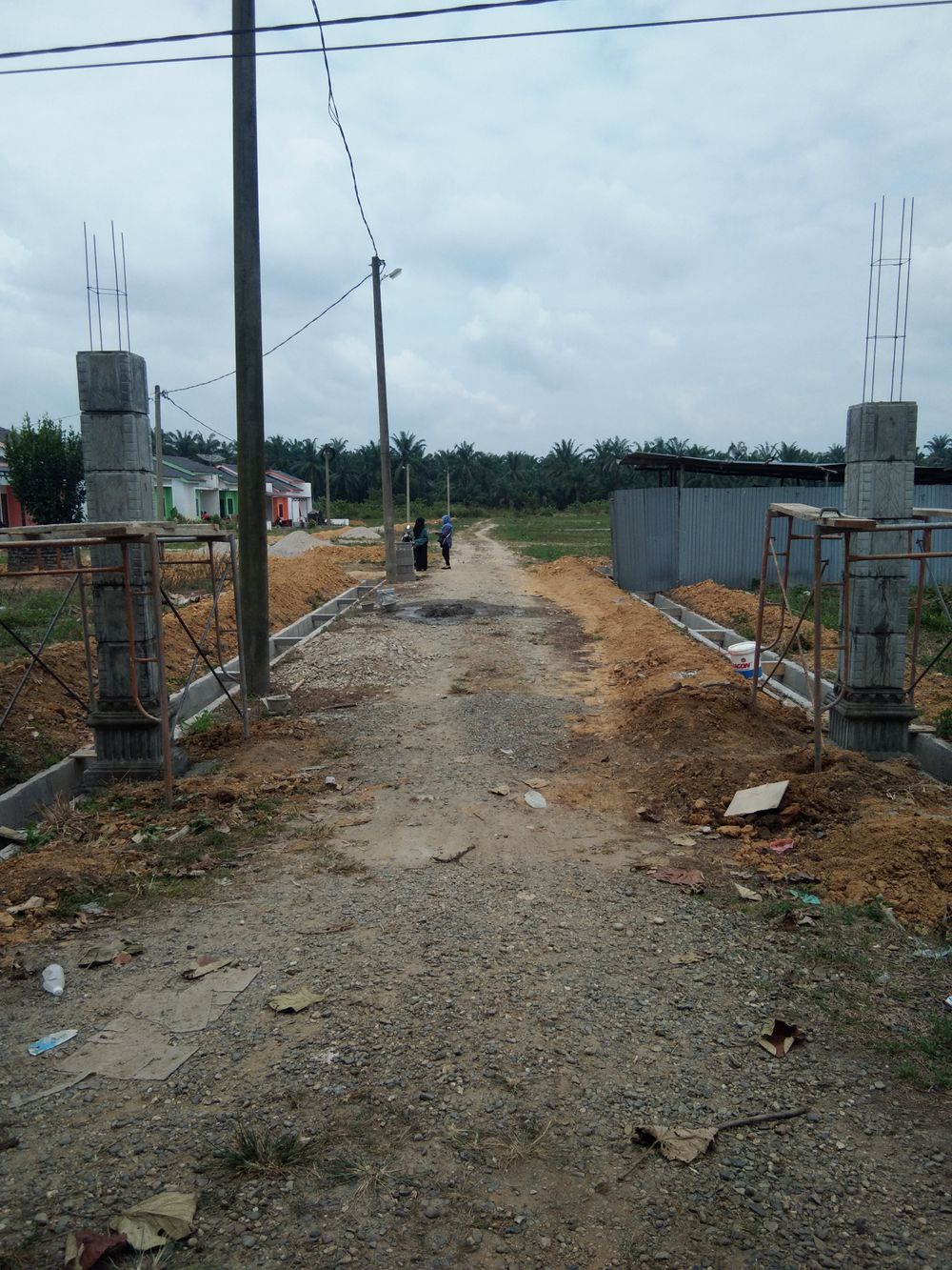 foto gerbang perumahan PERLAYUAN RESIDENCE INDAH