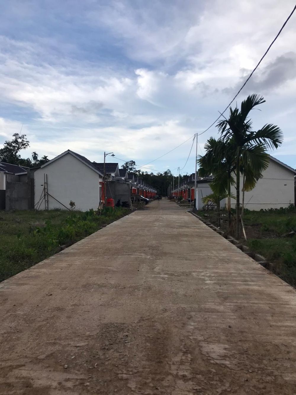 foto gerbang perumahan Mega Graha tahap 2