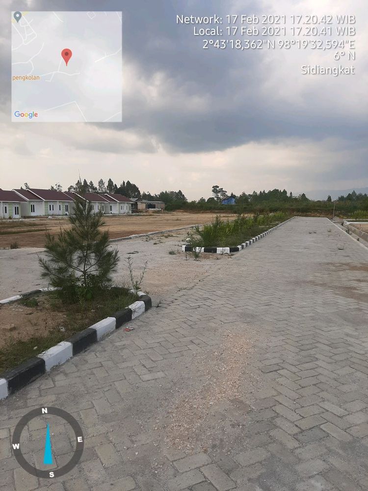 foto gerbang perumahan Green Baret Residence