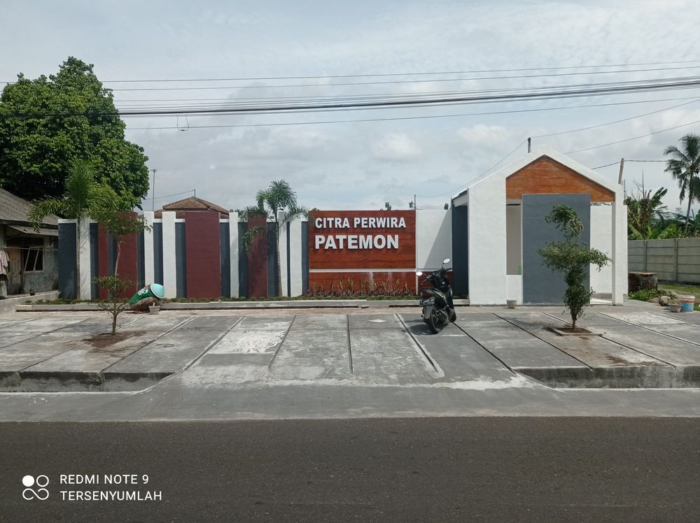 foto gerbang perumahan Citra Perwira Patemon