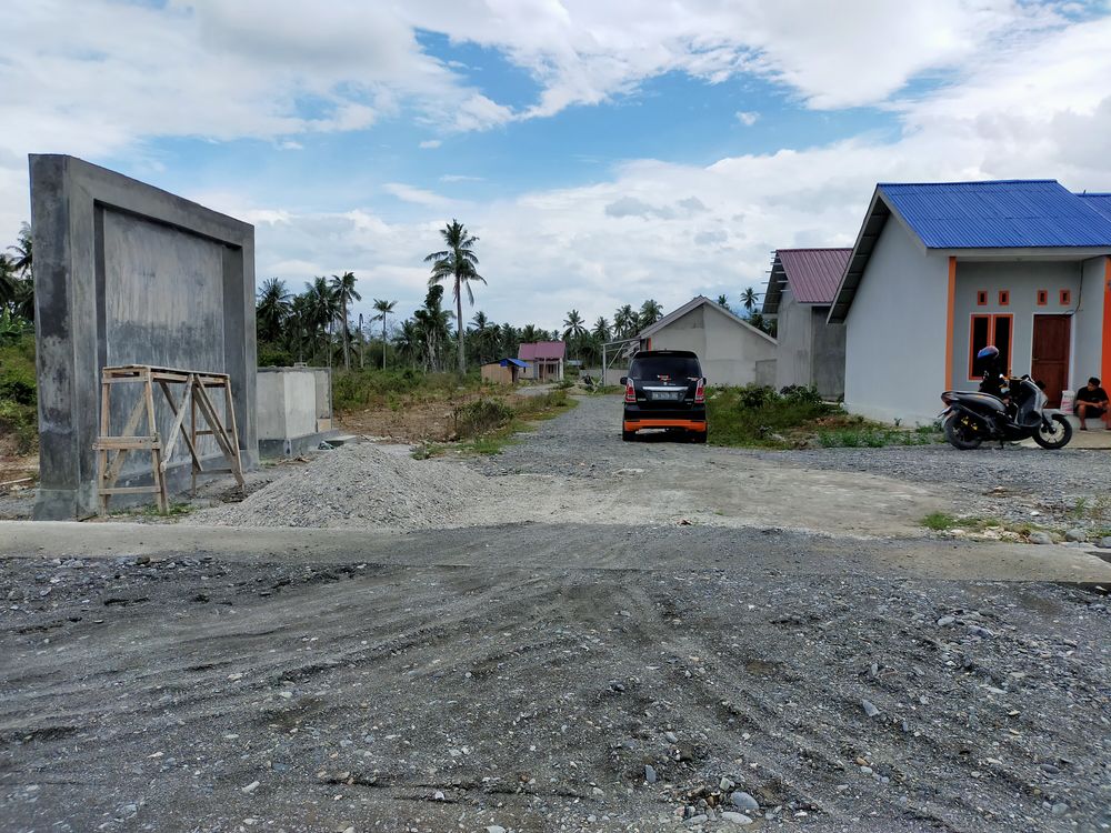 foto gerbang perumahan Perumahan Tinggede Mitra Land
