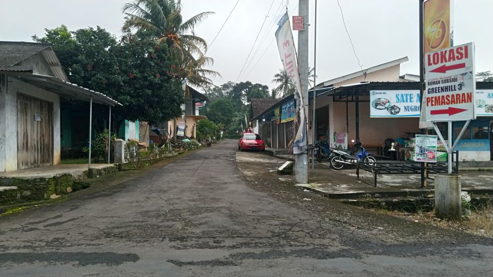 foto gerbang perumahan GREEN HILL 3