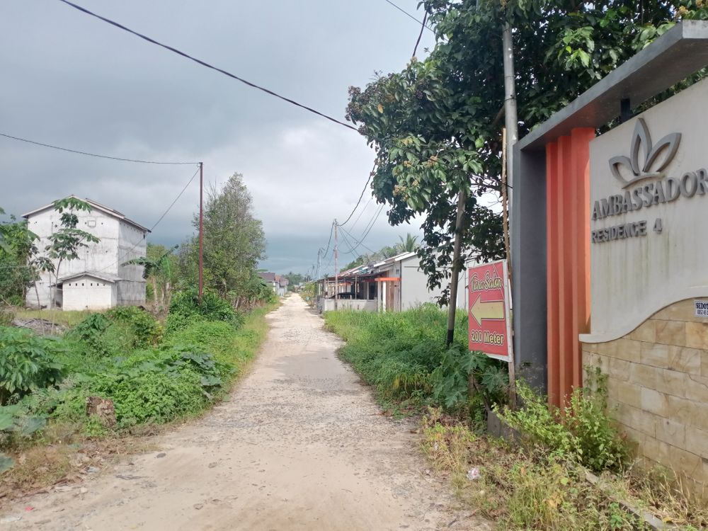 foto gerbang perumahan AMBASSADOR RESIDENCE 4 TAHAP 2