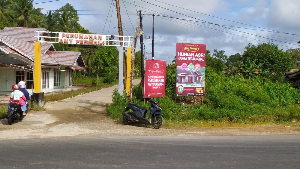 foto gerbang perumahan Komp. Amy Permai 4 
