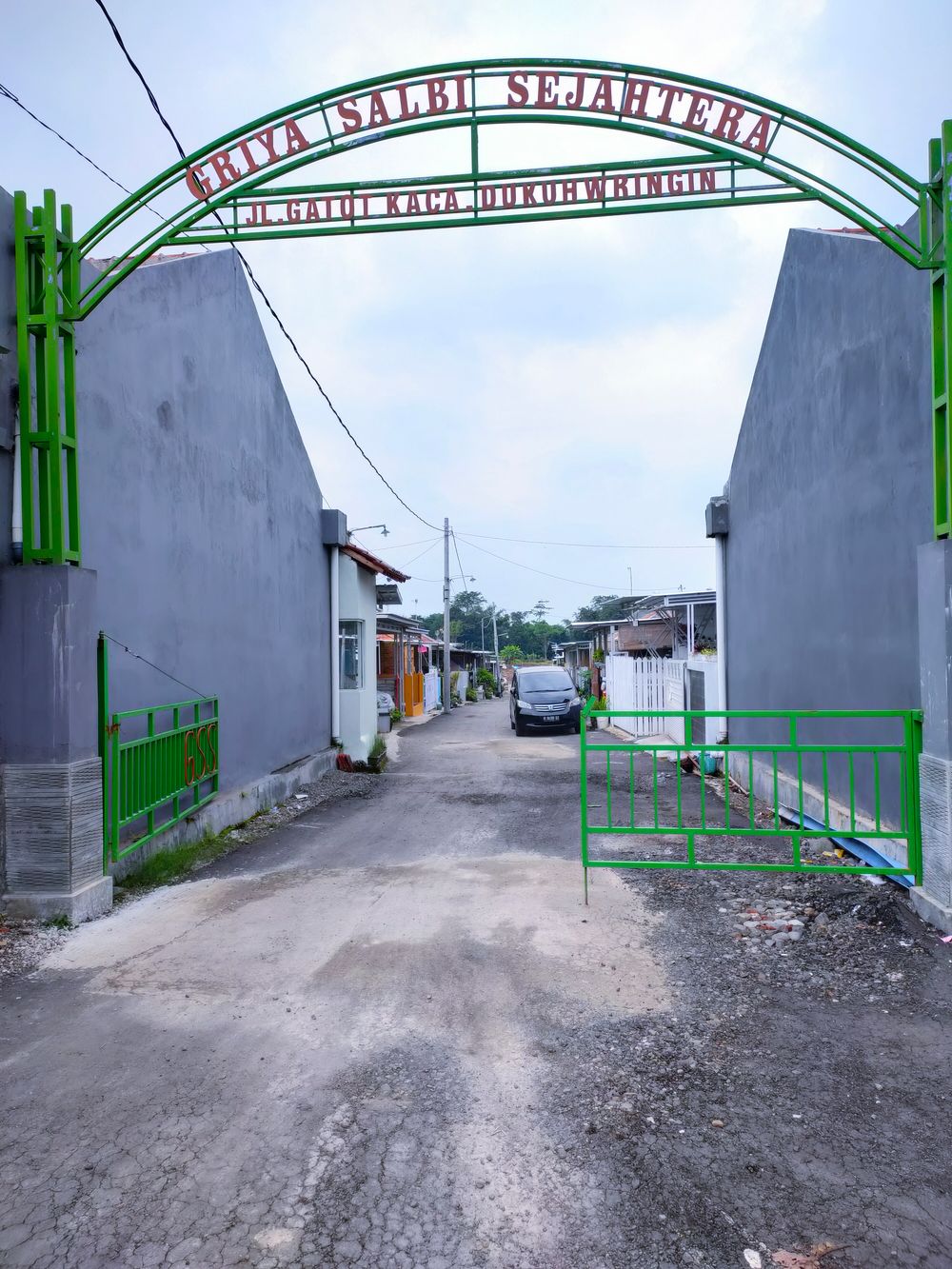 foto gerbang perumahan Griya Salbi Sejahtera 2