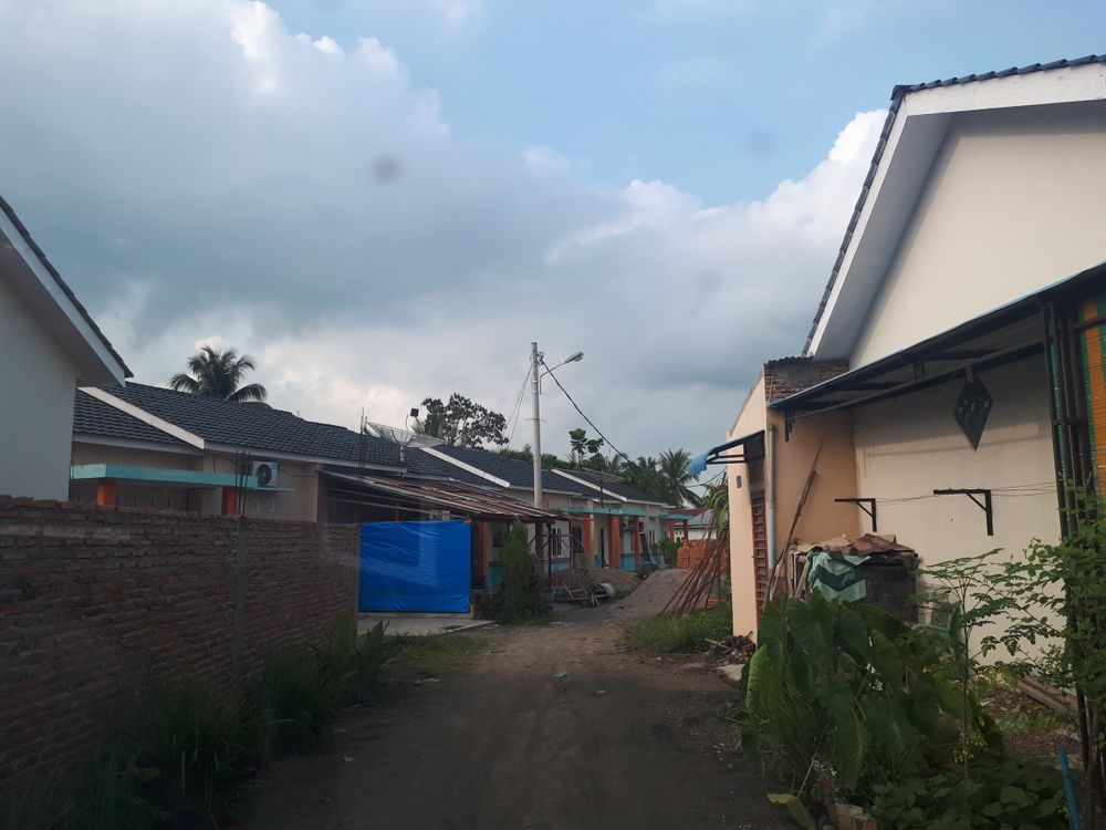foto gerbang perumahan Alpokat Permai