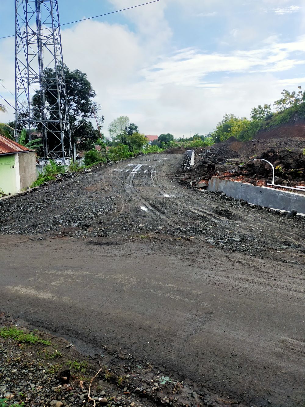 foto gerbang perumahan GRIYA LEMBA PERMAI