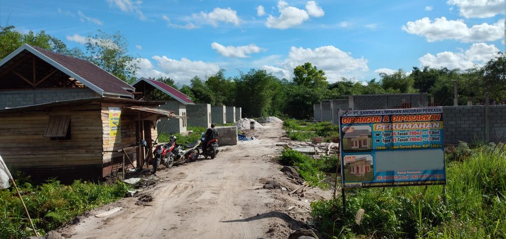 foto gerbang perumahan SURUNG ASRI