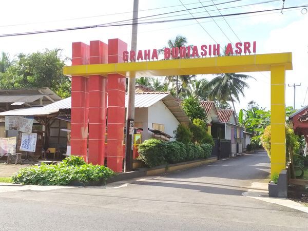 foto gerbang perumahan GRAHA BUDIASIH ASRI TAHAP 5