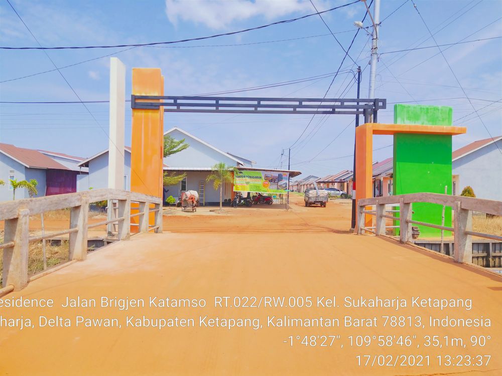 foto gerbang perumahan Bumi Pawan Residence Blok E,F,G