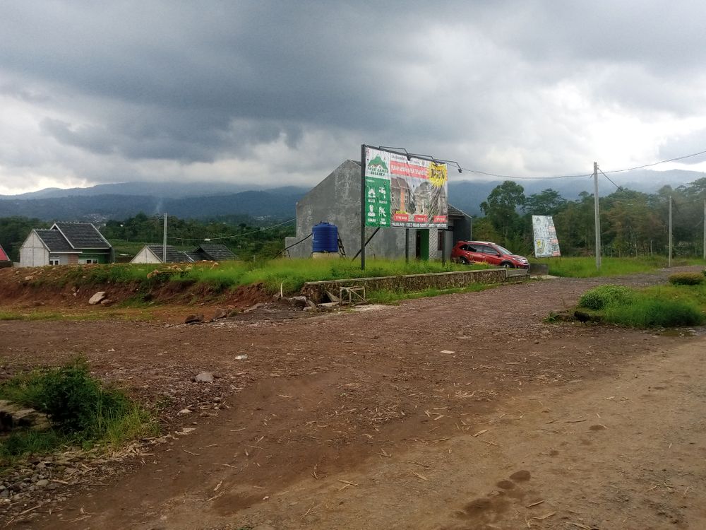 foto gerbang perumahan Pasir Jambu Regency 01