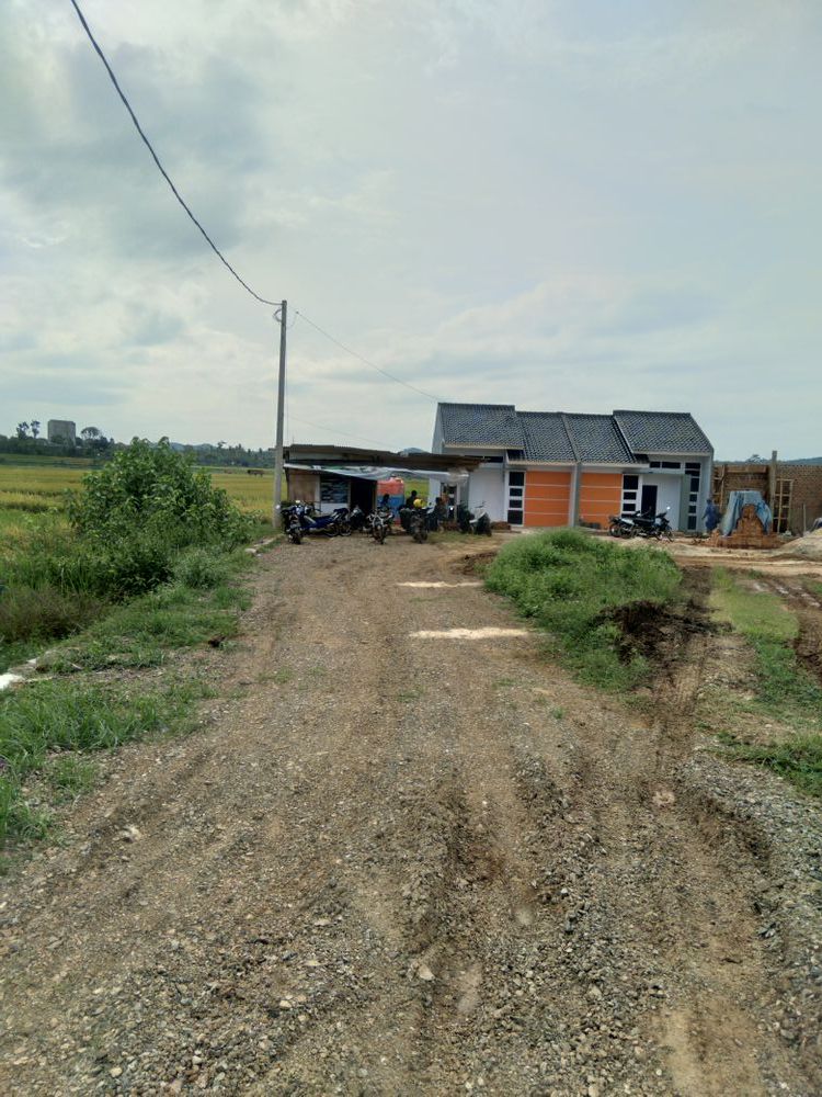 foto gerbang perumahan Perdana Village 2