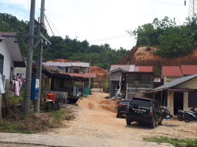 foto gerbang perumahan Villa Bukit Parombunan