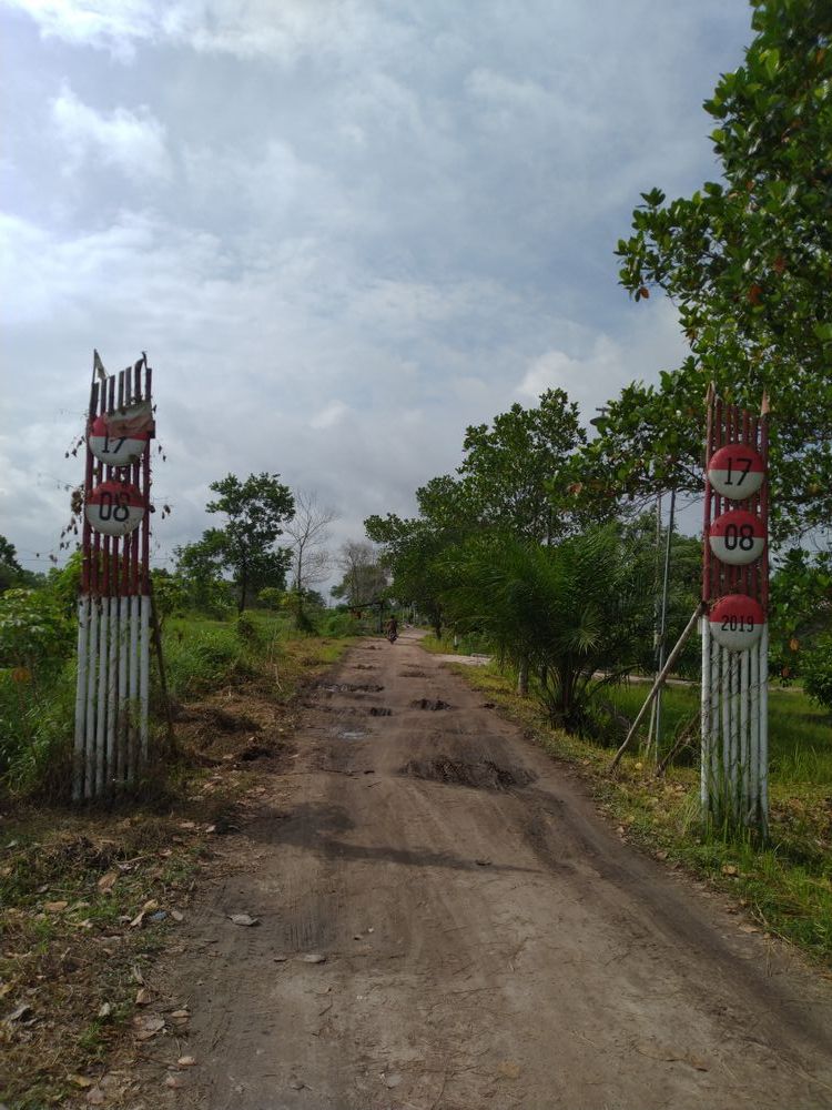 foto gerbang perumahan Graha Badak Asri
